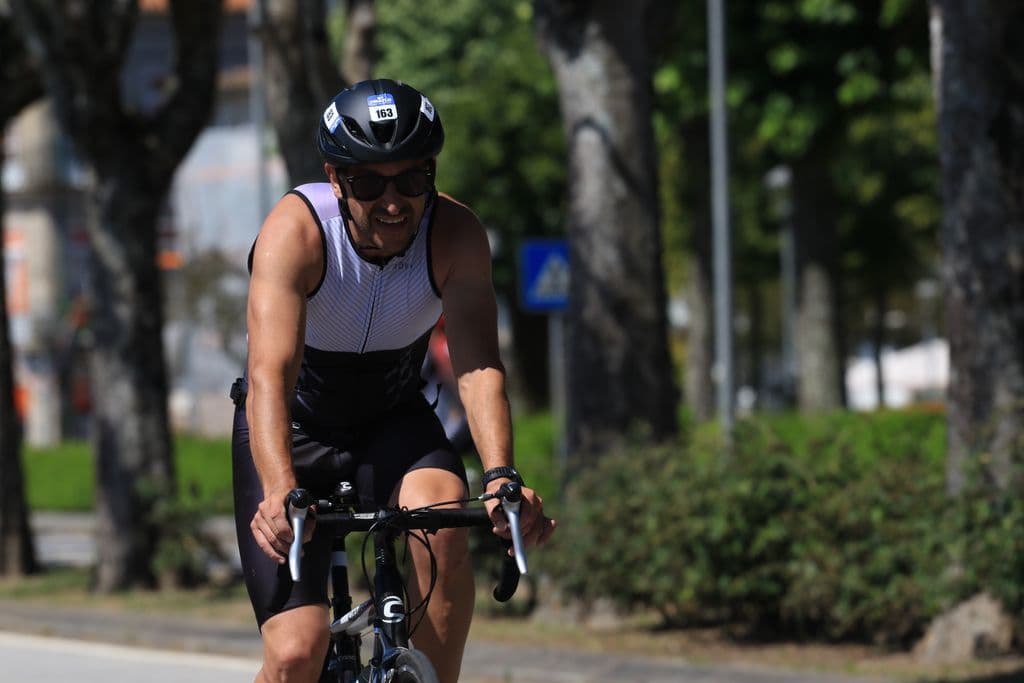Atleta com o dorsal 163
