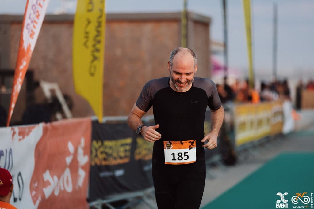 Atleta com o dorsal 185