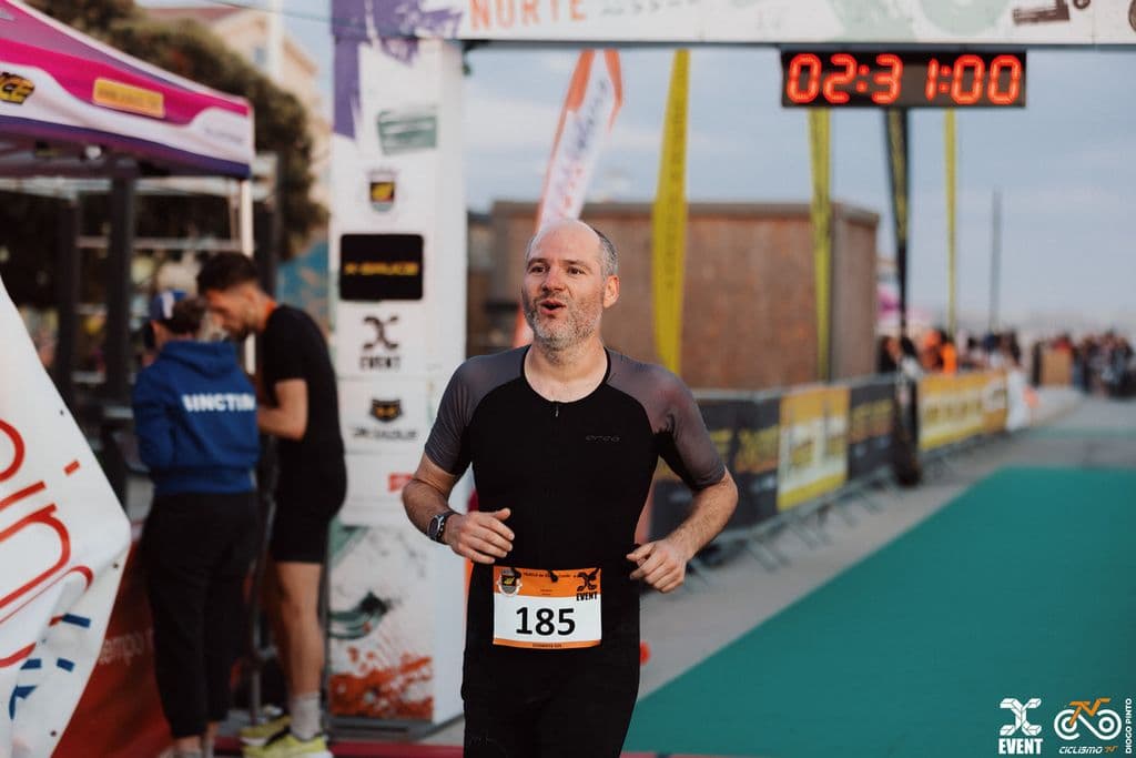 Atleta com o dorsal 185