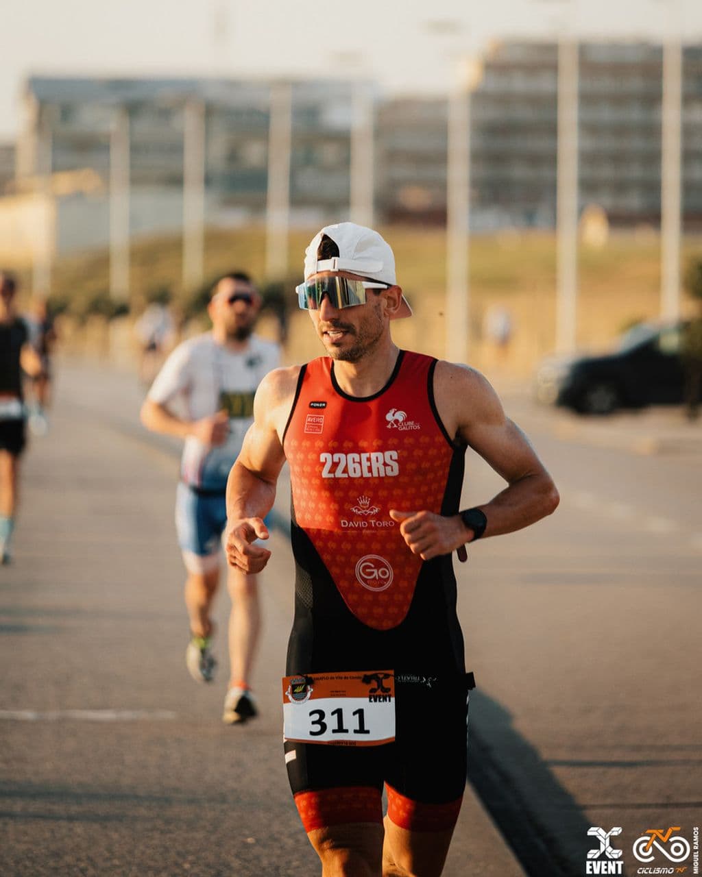 Atleta com o dorsal 311