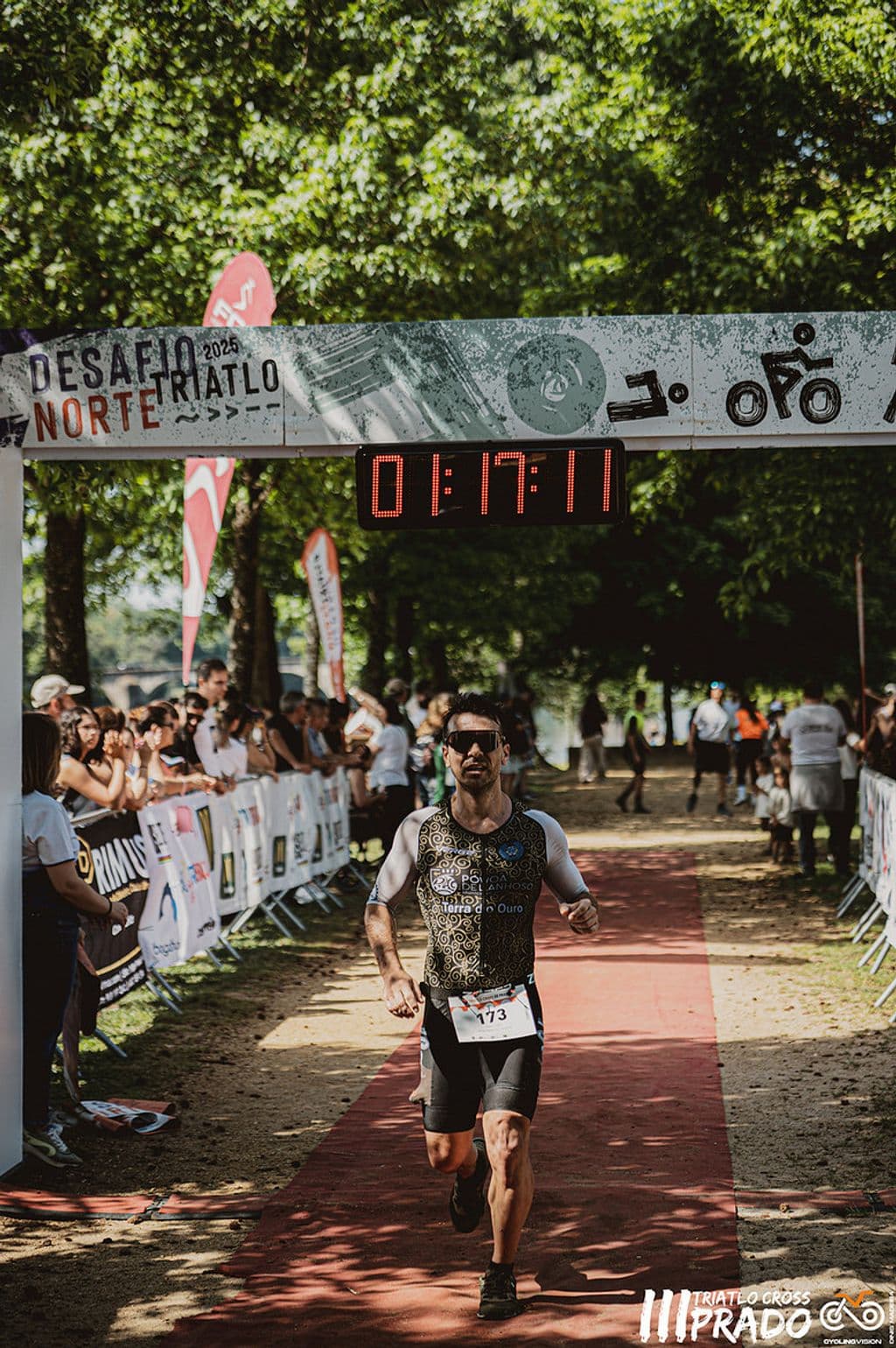 Atleta com o dorsal 173