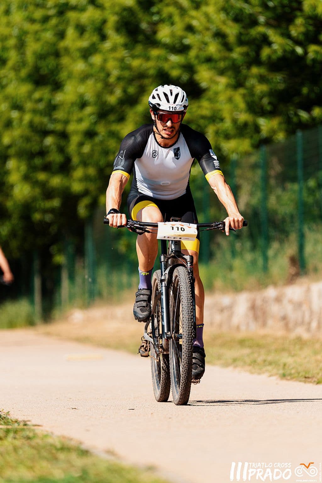 Atleta com o dorsal 110