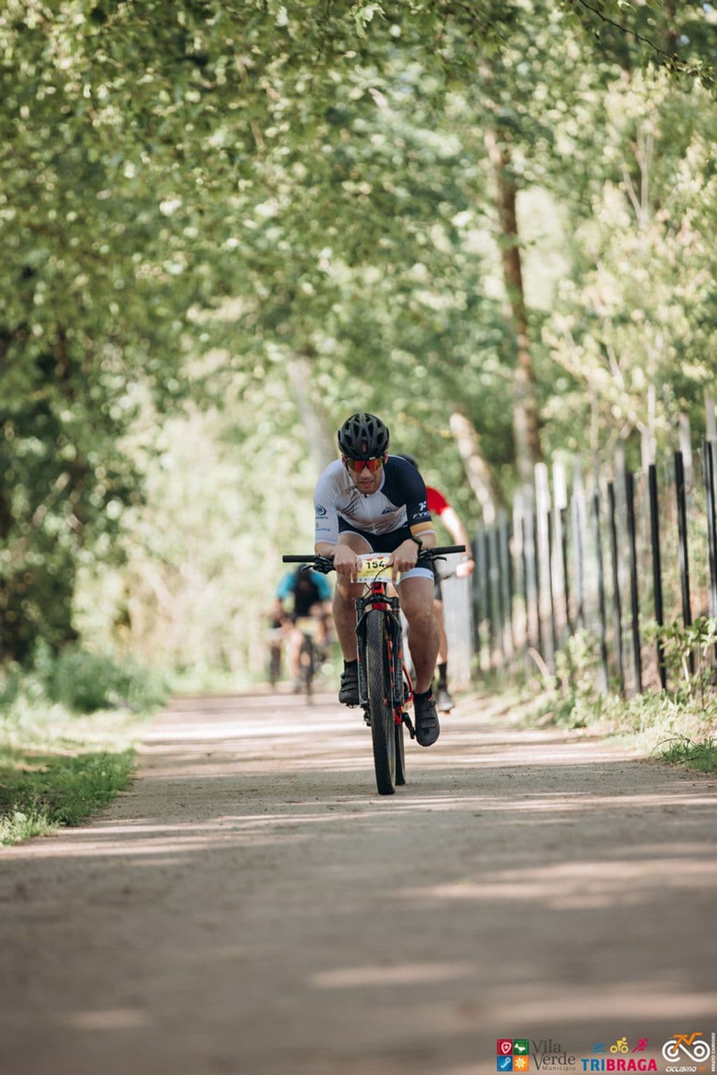 Atleta com o dorsal 154