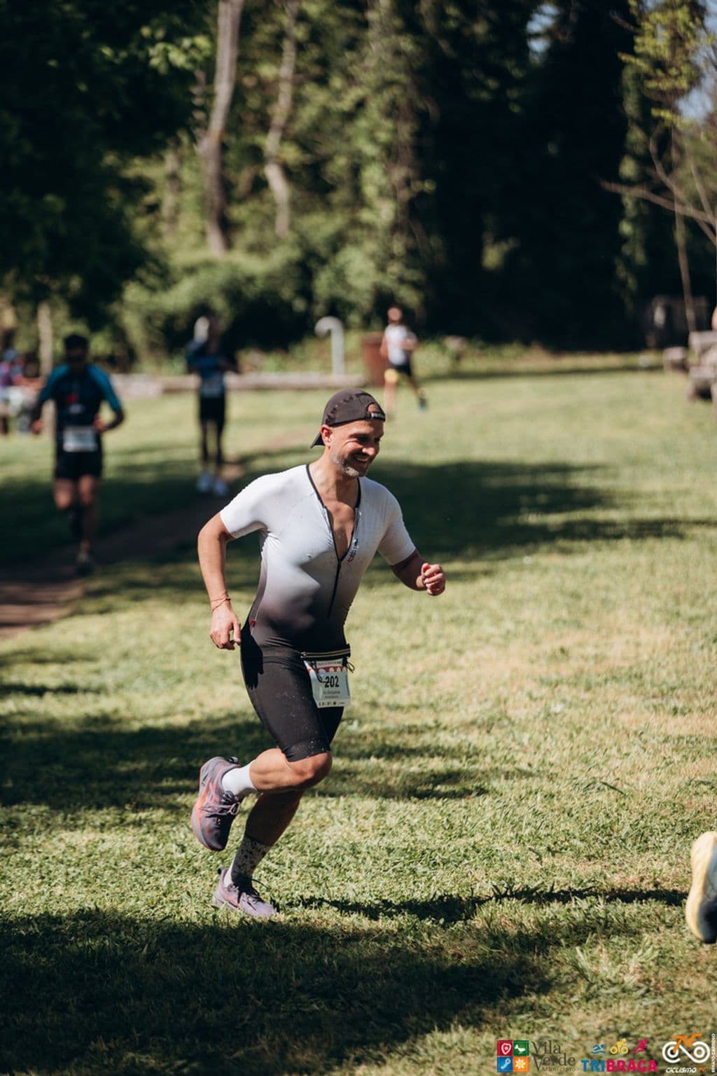 Atleta com o dorsal 202