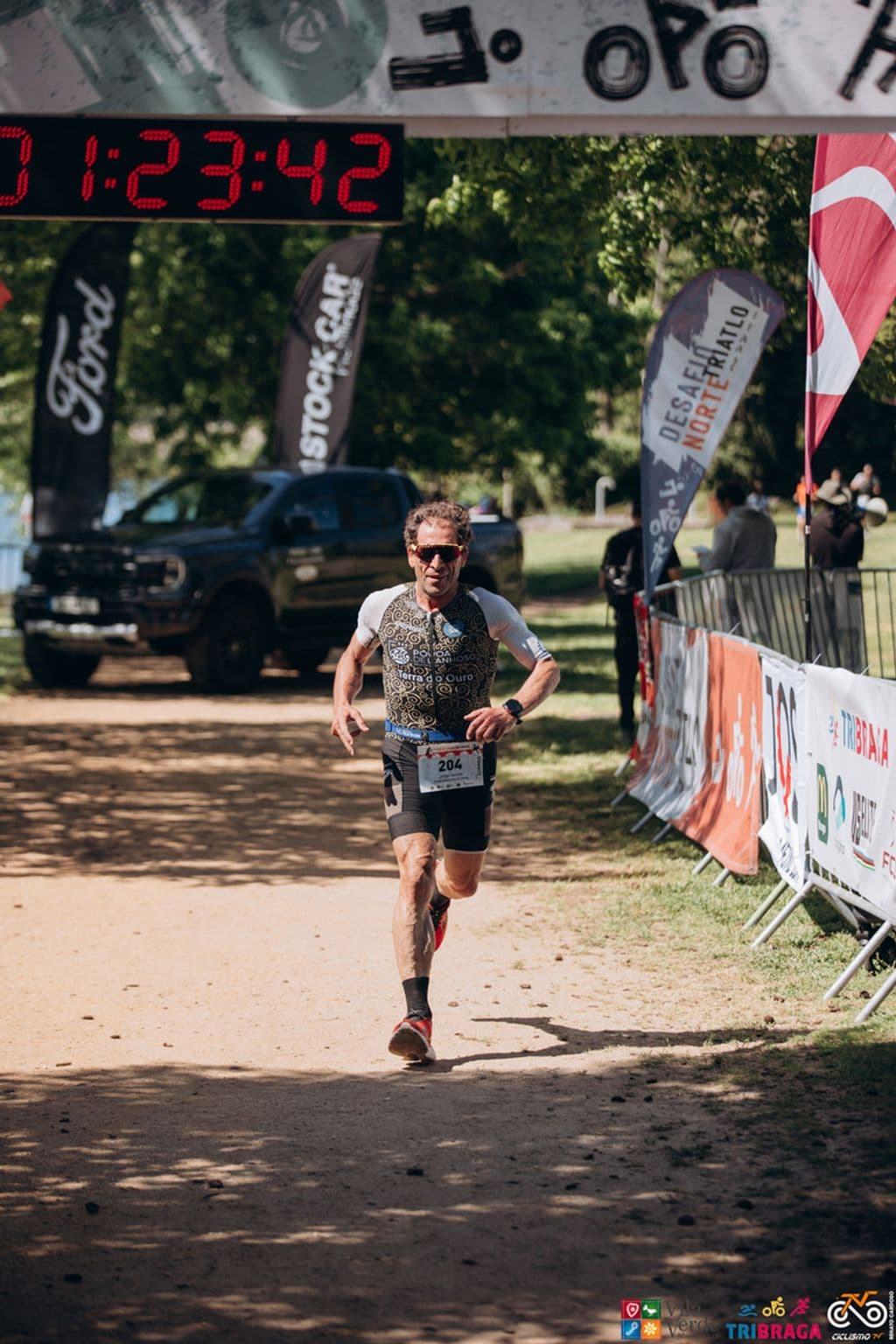 Atleta com o dorsal 204