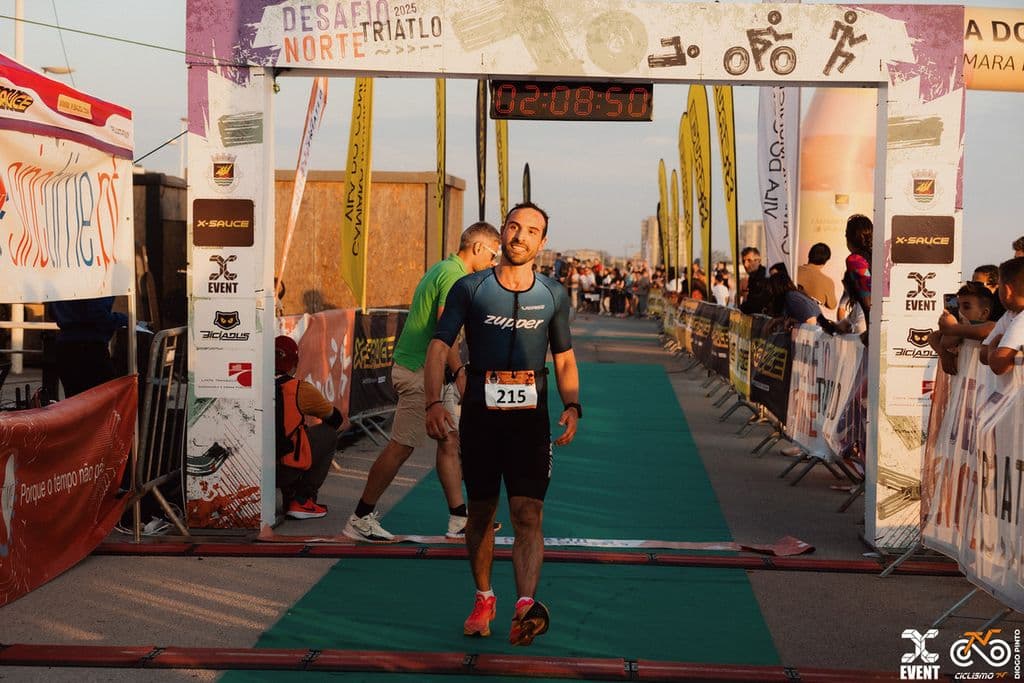 Atleta com o dorsal 215