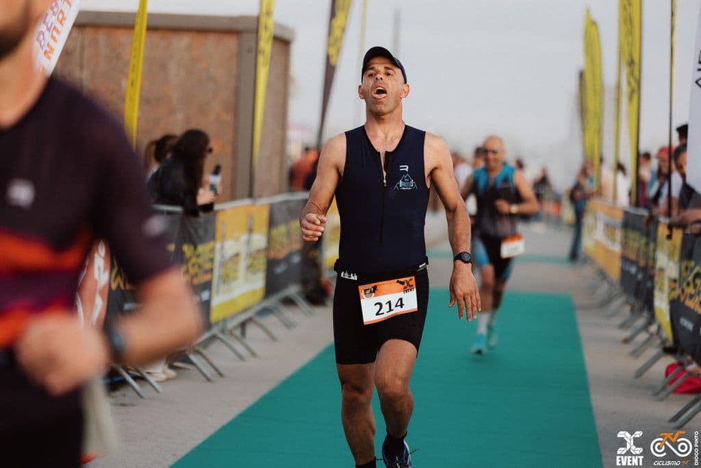 Atleta com o dorsal 214