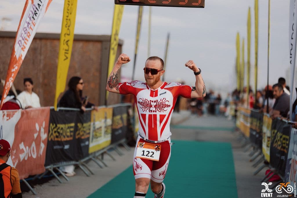 Atleta com o dorsal 122