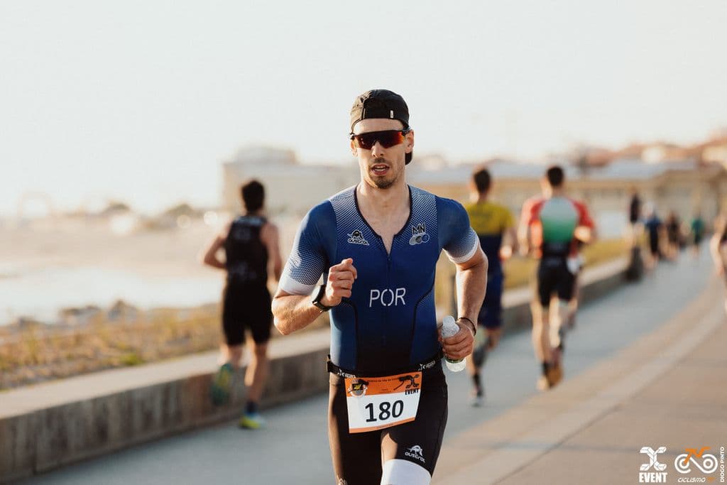 Atleta com o dorsal 180