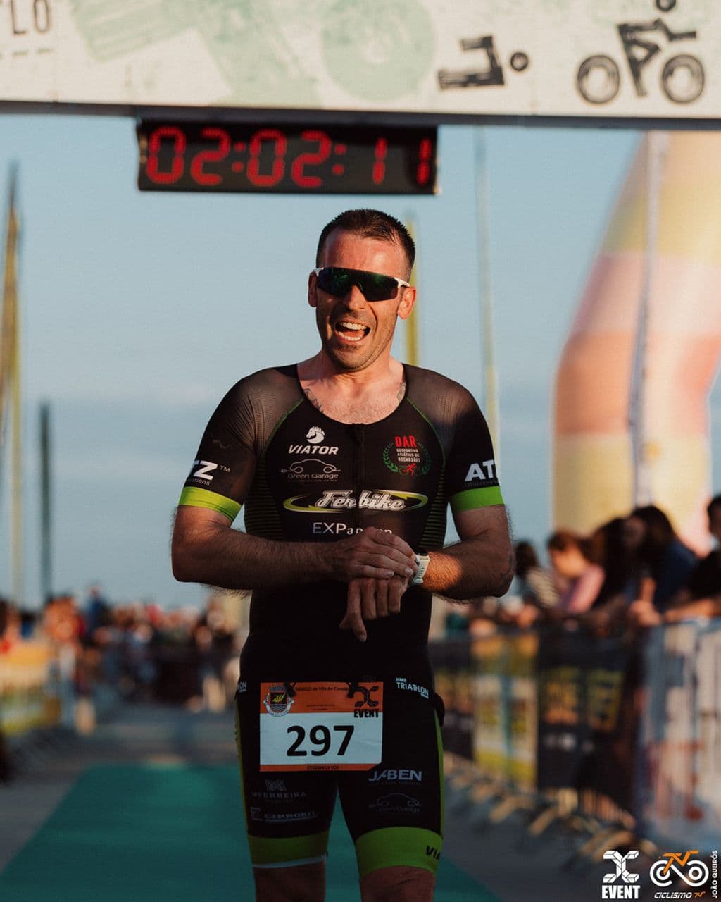 Atleta com o dorsal 297