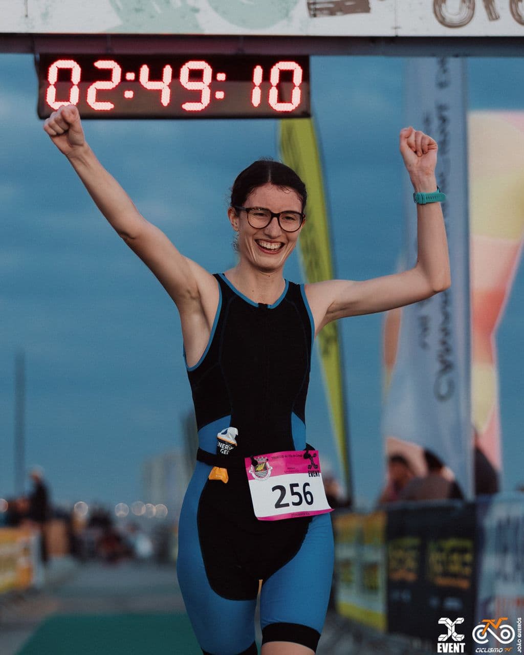 Atleta com o dorsal 256