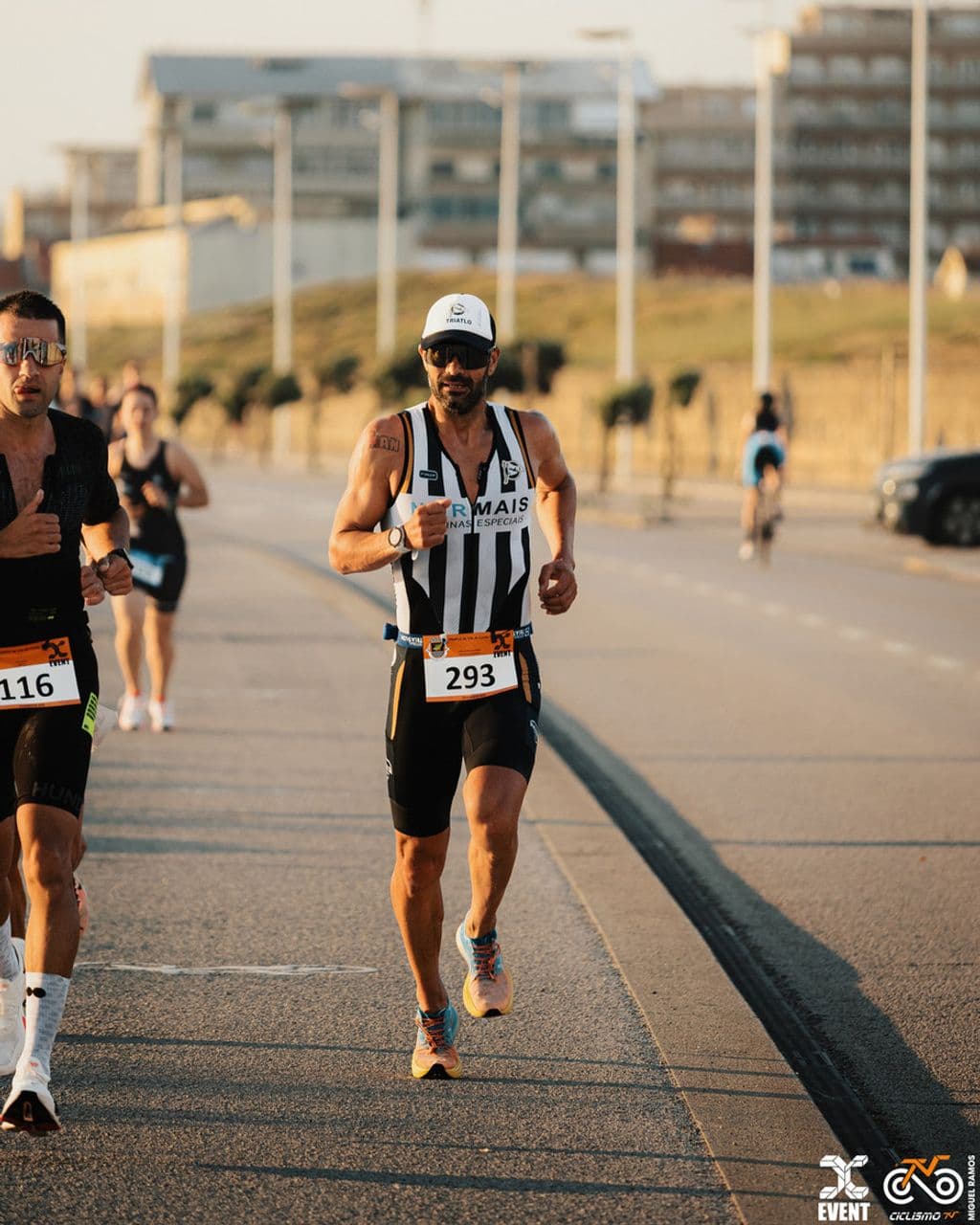 Atleta com o dorsal 293
