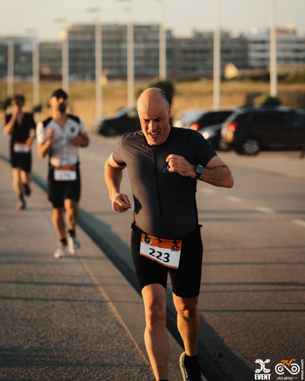 Atleta com o dorsal 223