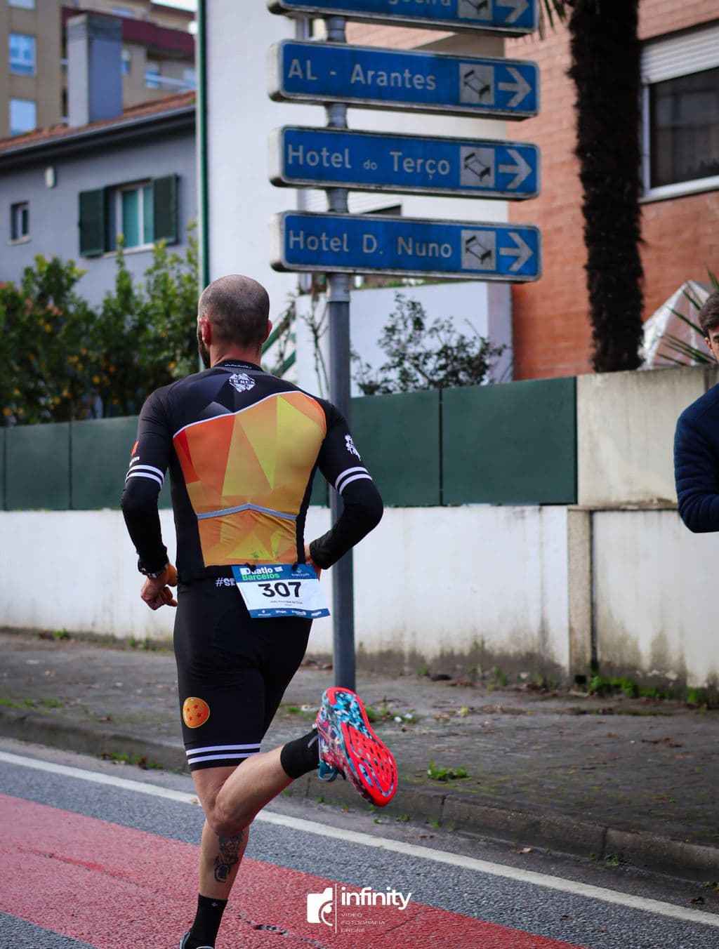 Atleta com o dorsal 307