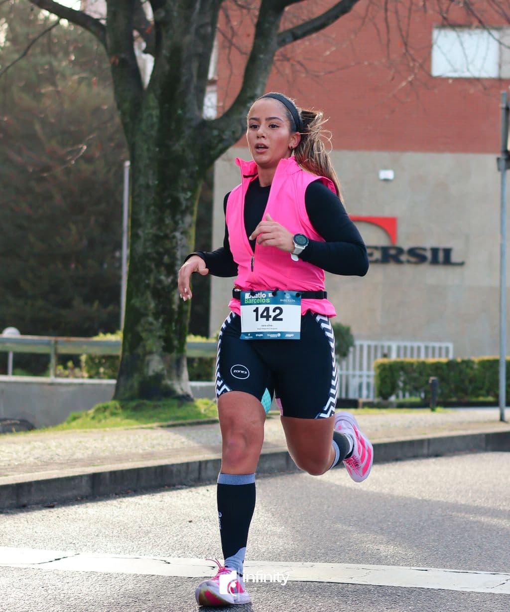 Atleta com o dorsal 142