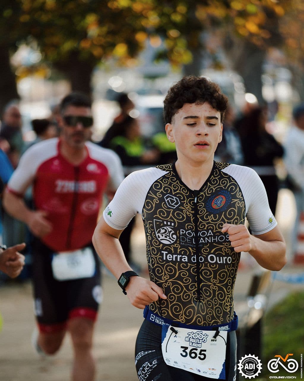 Atleta com o dorsal 365