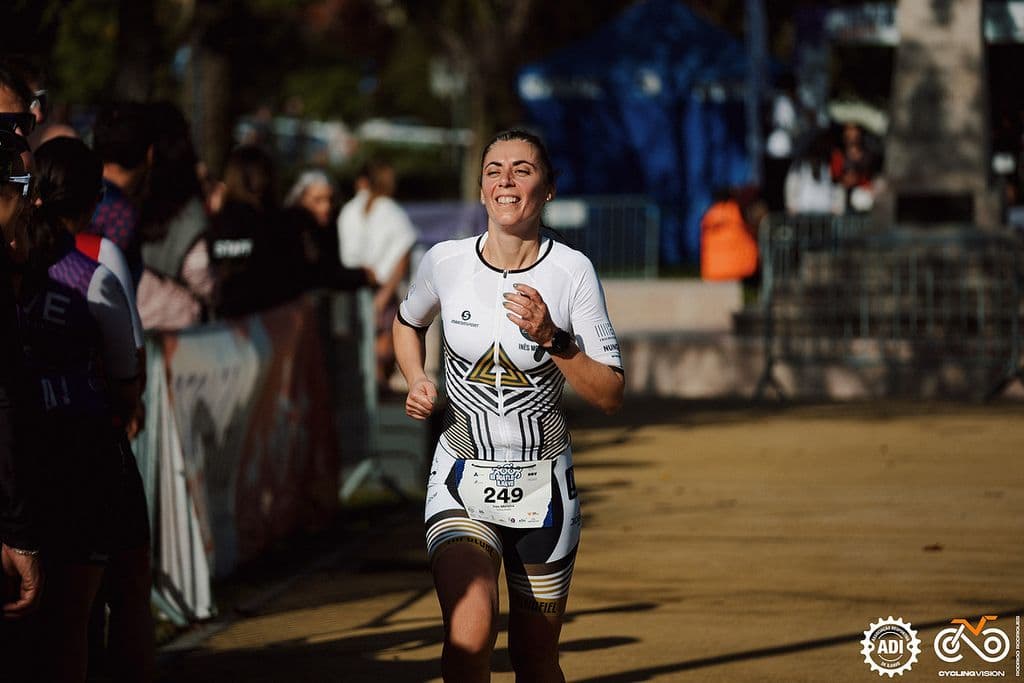 Atleta com o dorsal 249