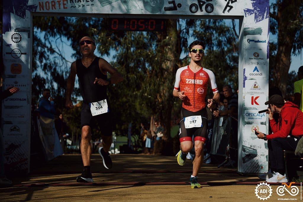 Atleta com o dorsal 354