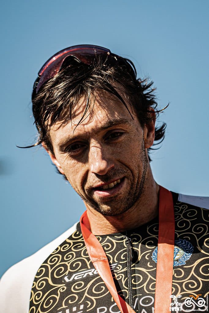 Atleta com o dorsal 615
