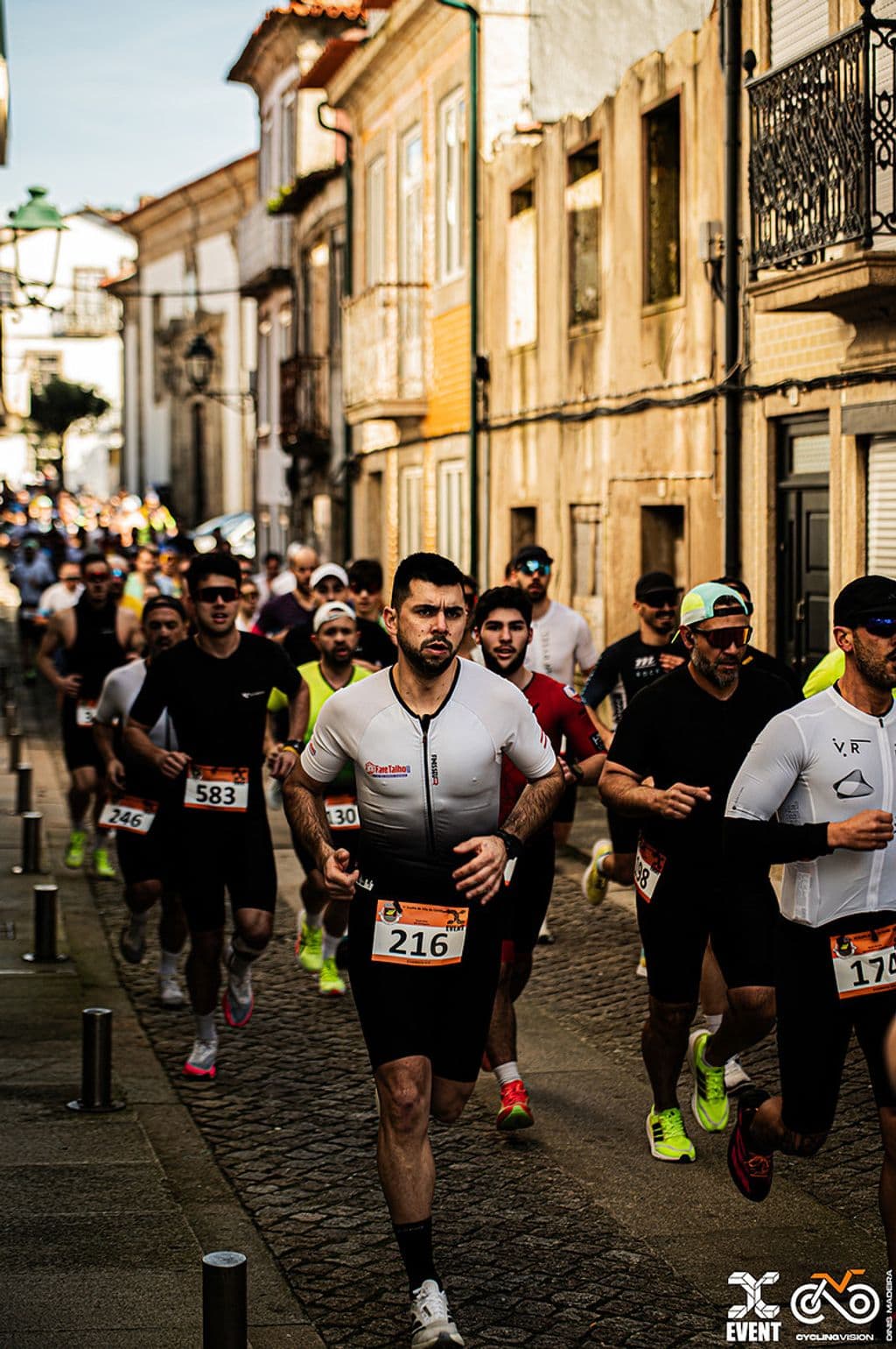 Atleta com o dorsal 216