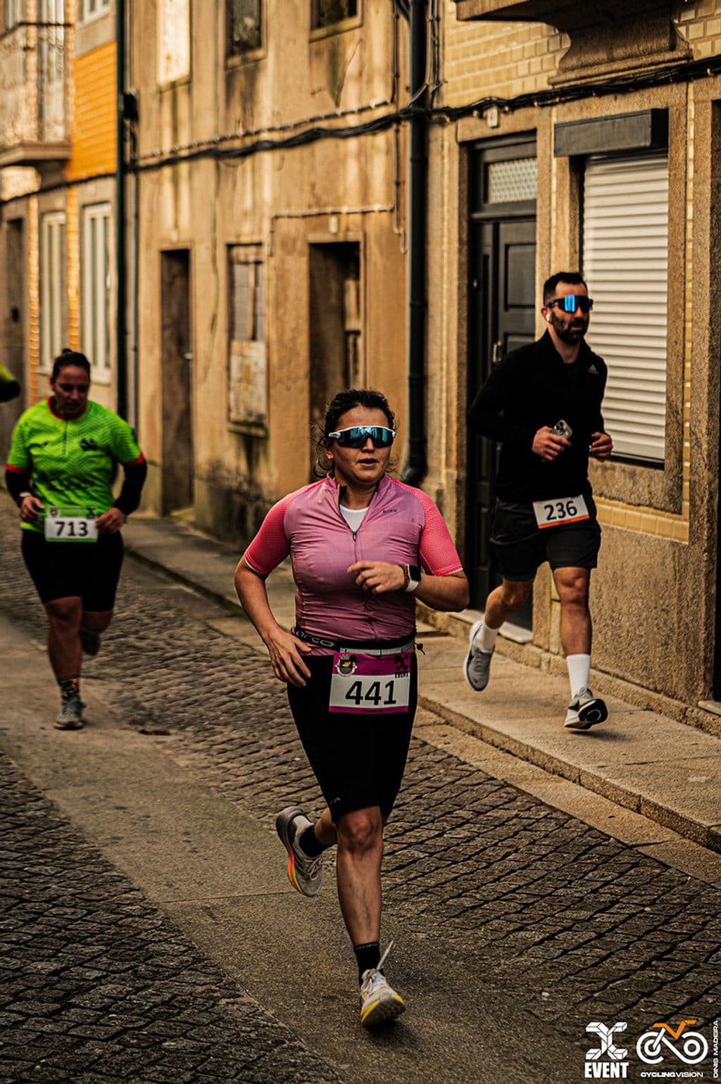 Atleta com o dorsal 441