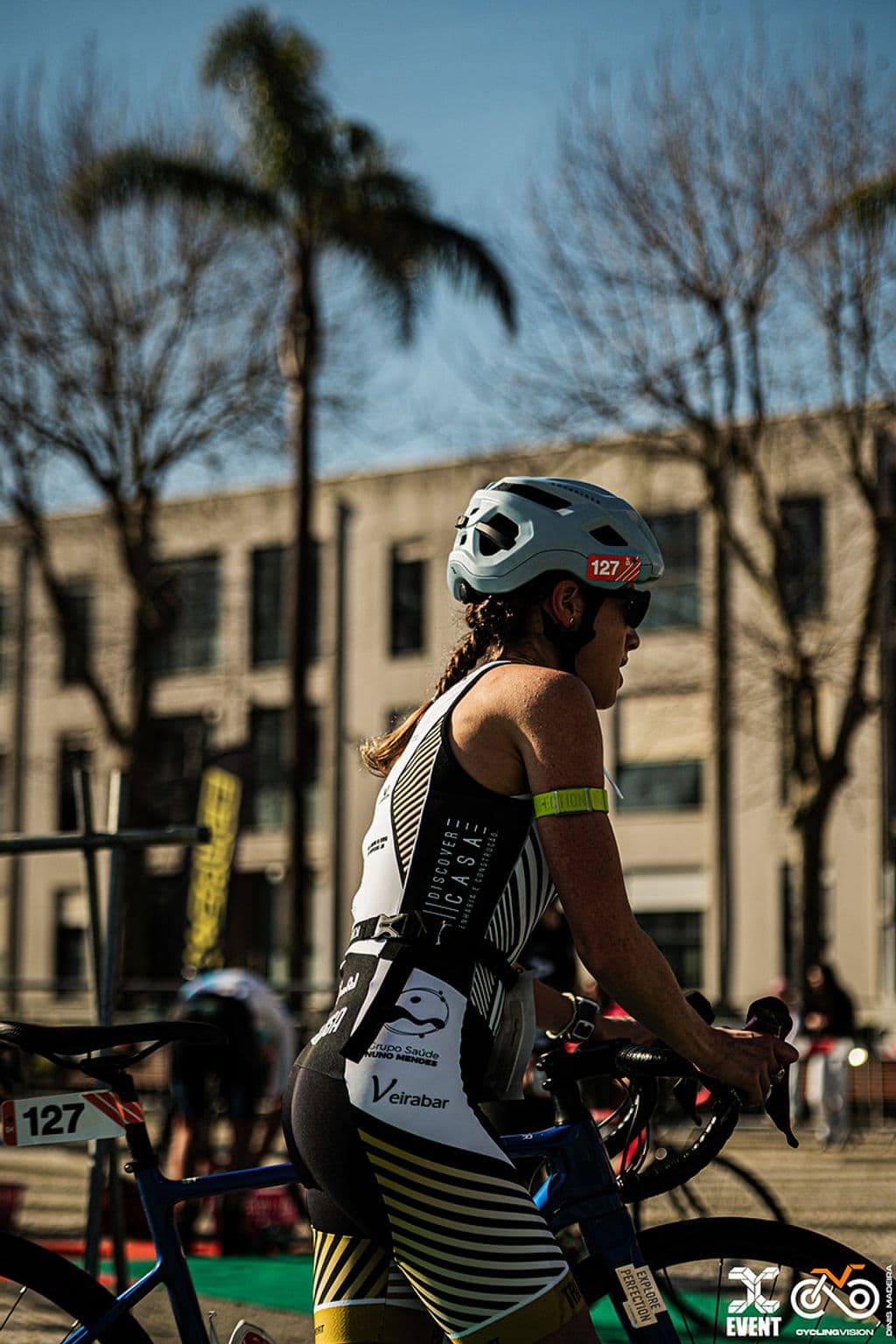 Atleta com o dorsal 127