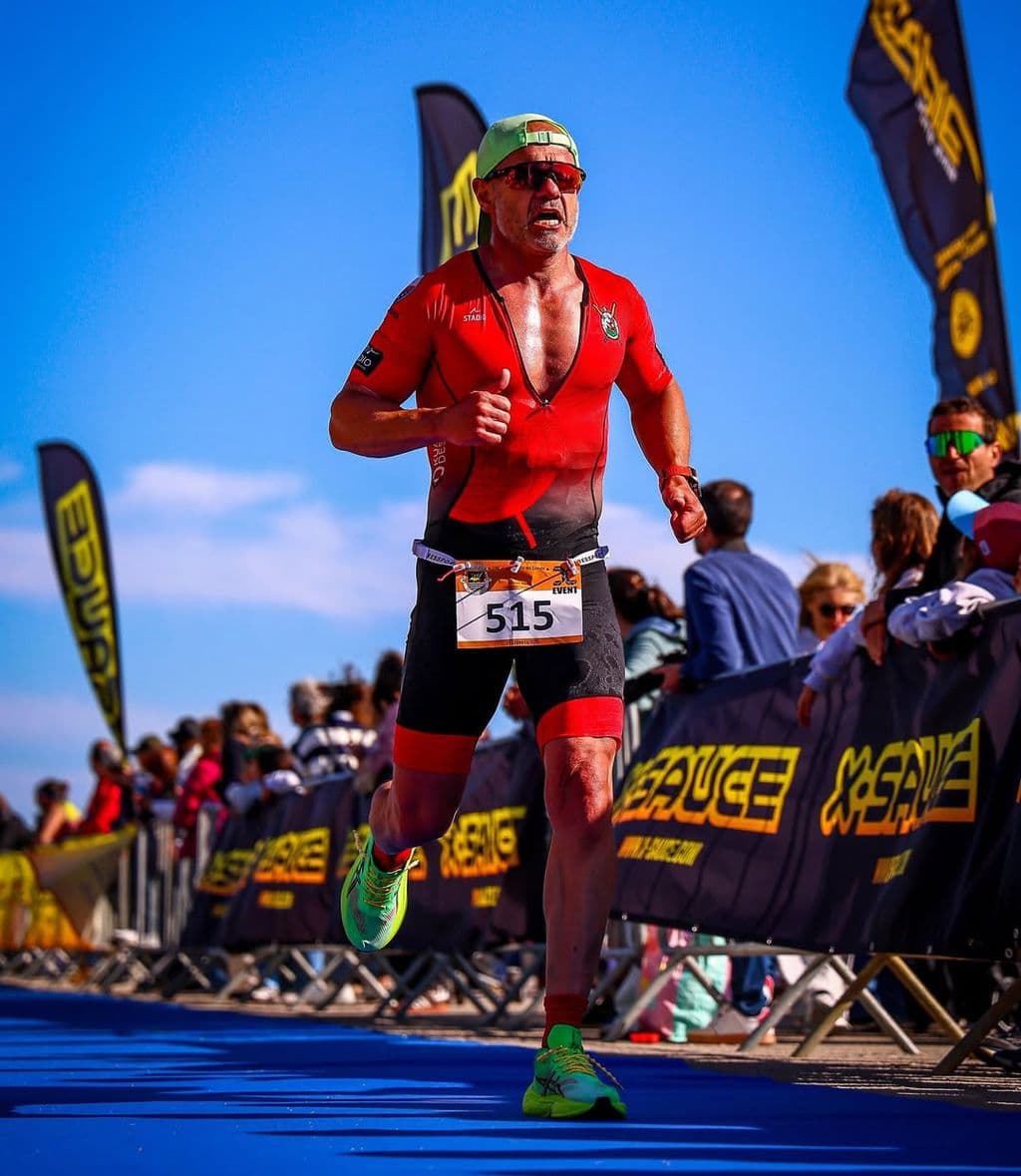 Atleta com o dorsal 515