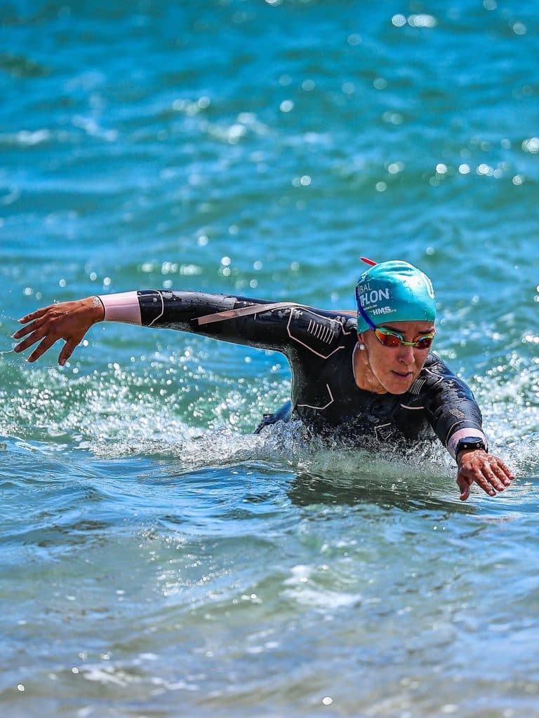 Atleta com o dorsal 322