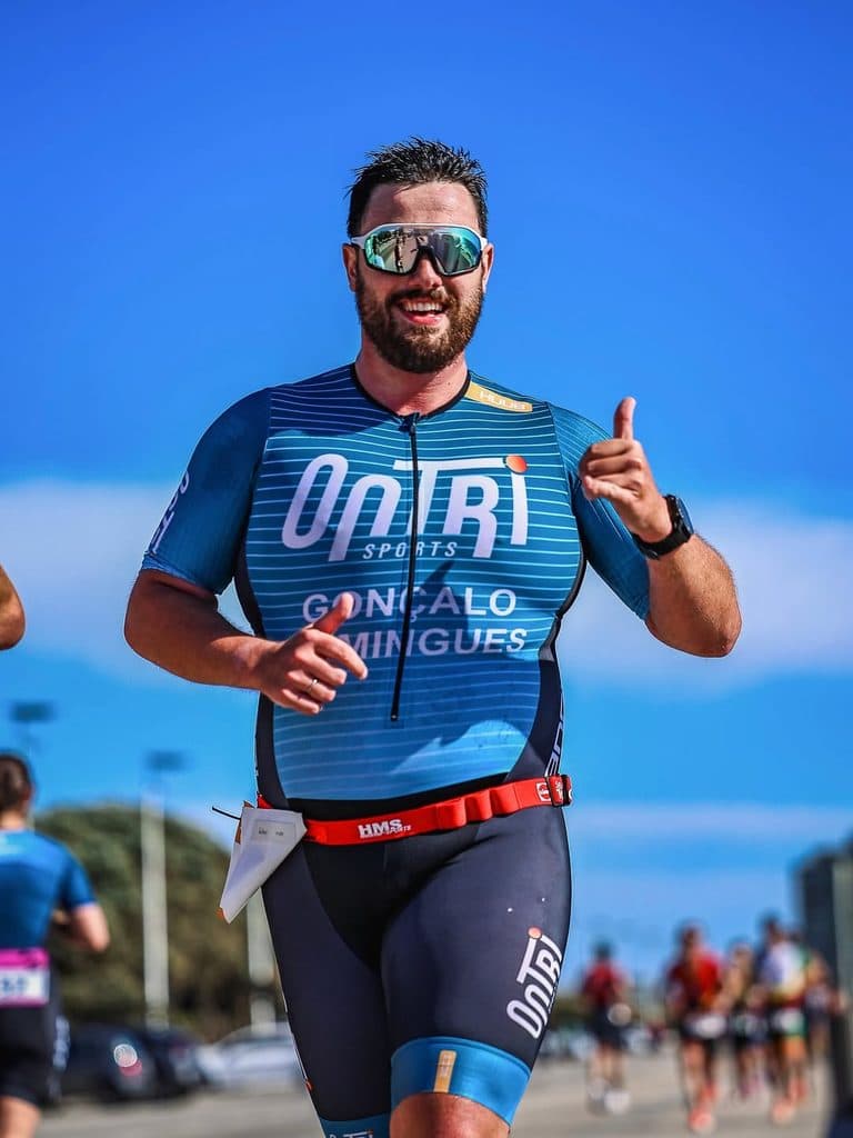 Atleta com o dorsal 502