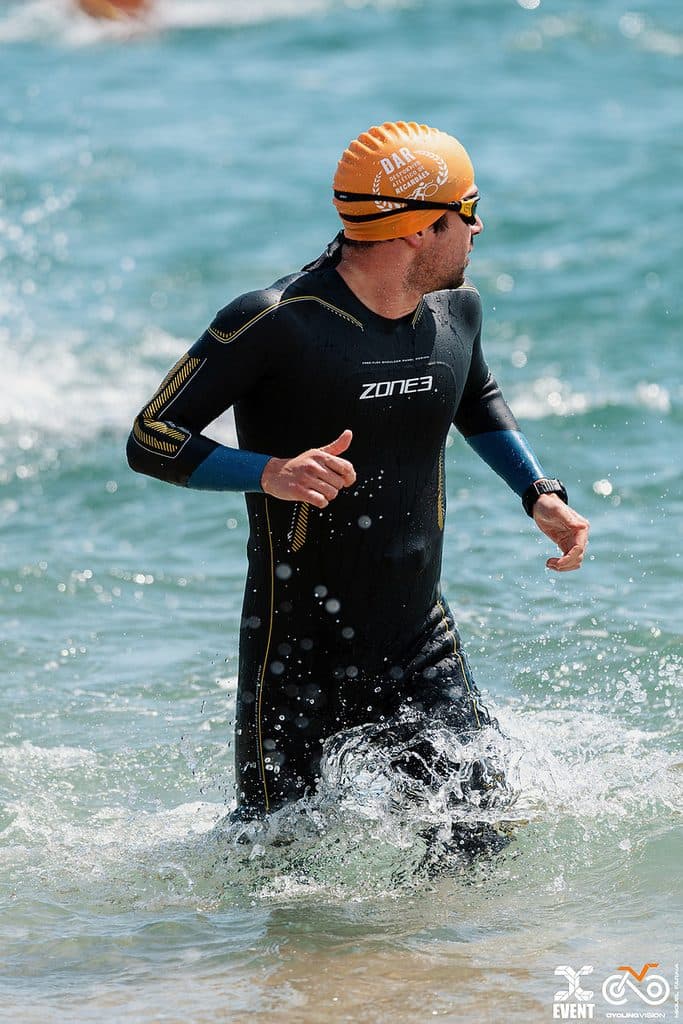 Atleta com o dorsal 477