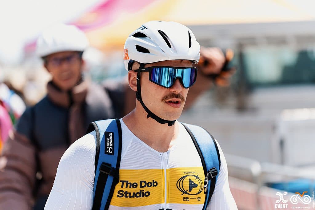 Atleta com o dorsal 140
