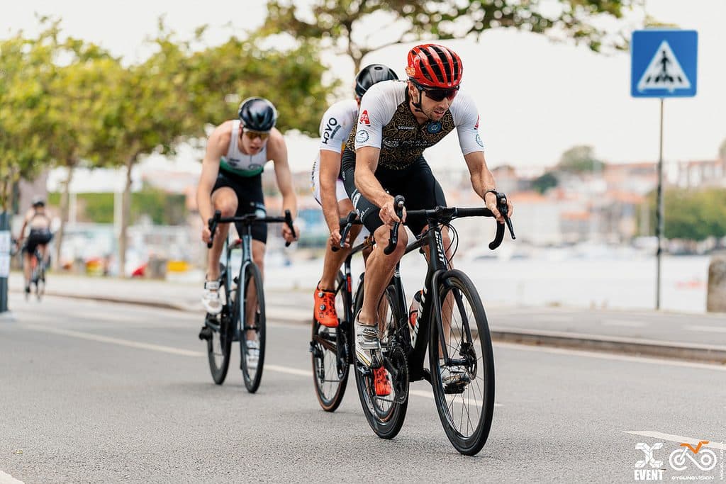 Atleta com o dorsal 376