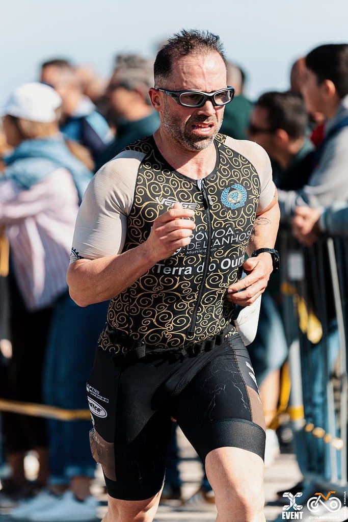 Atleta com o dorsal 394