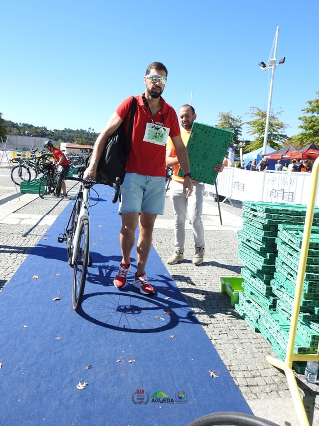 Atleta com o dorsal 174