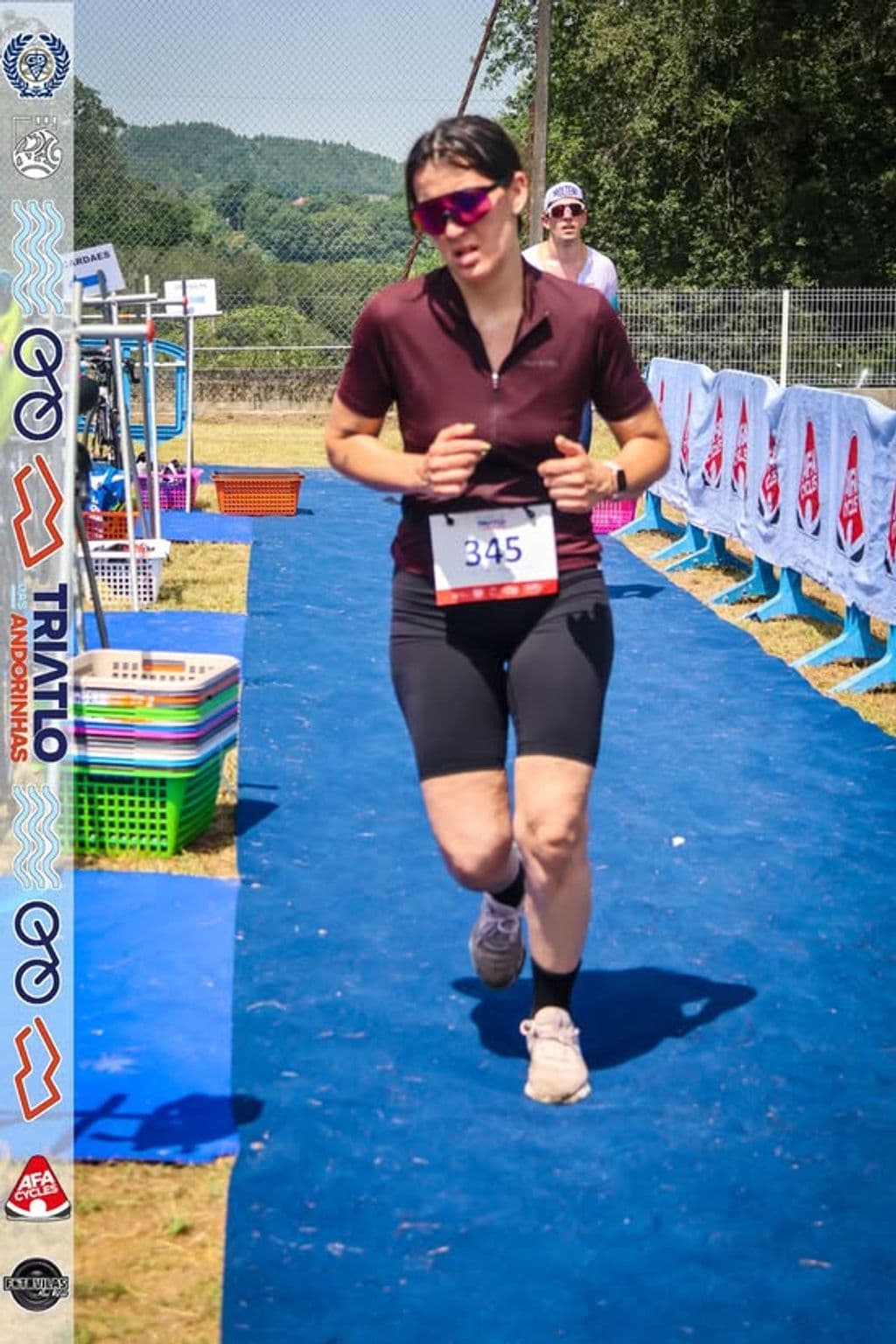 Atleta com o dorsal 345