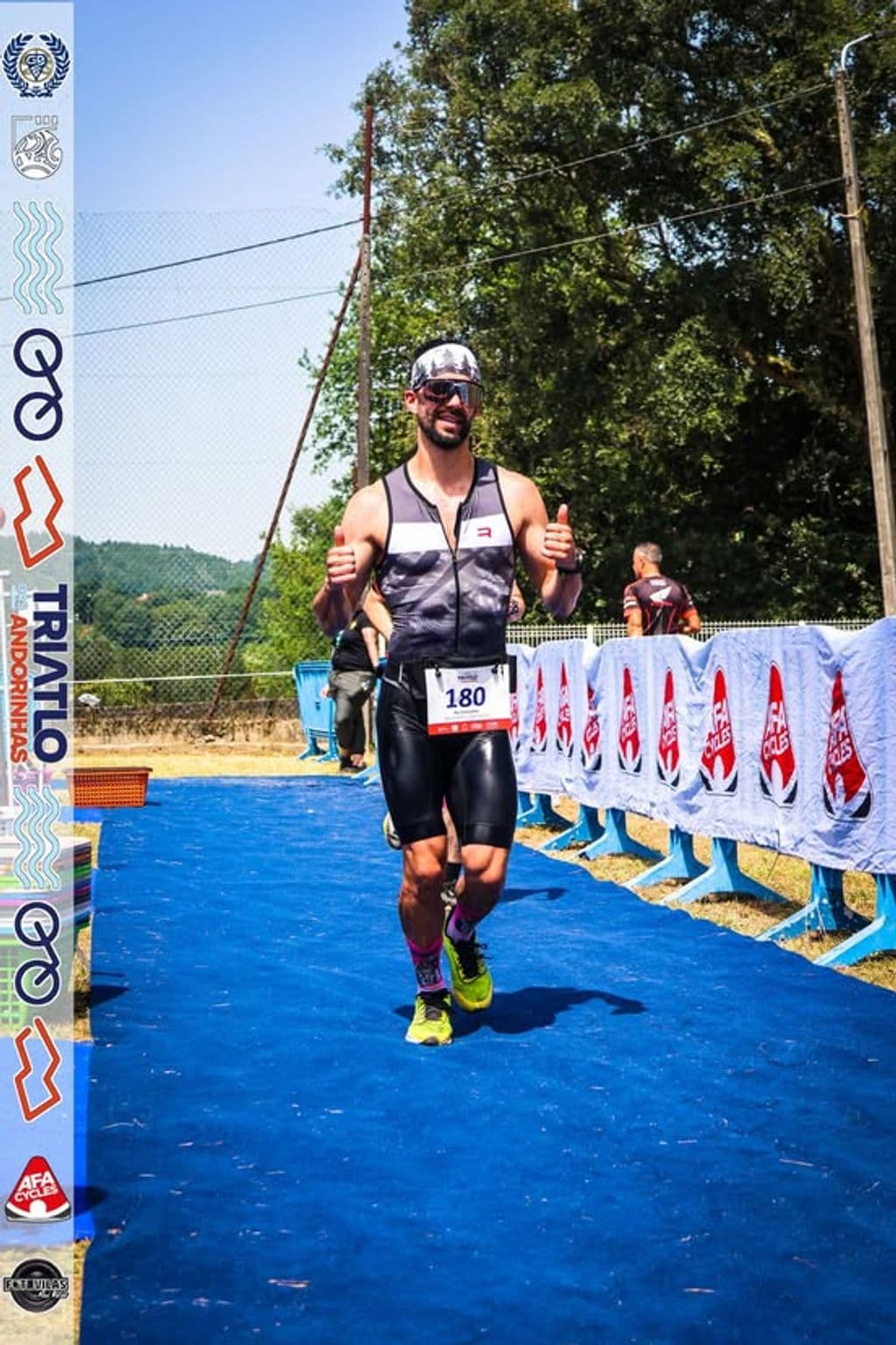 Atleta com o dorsal 180