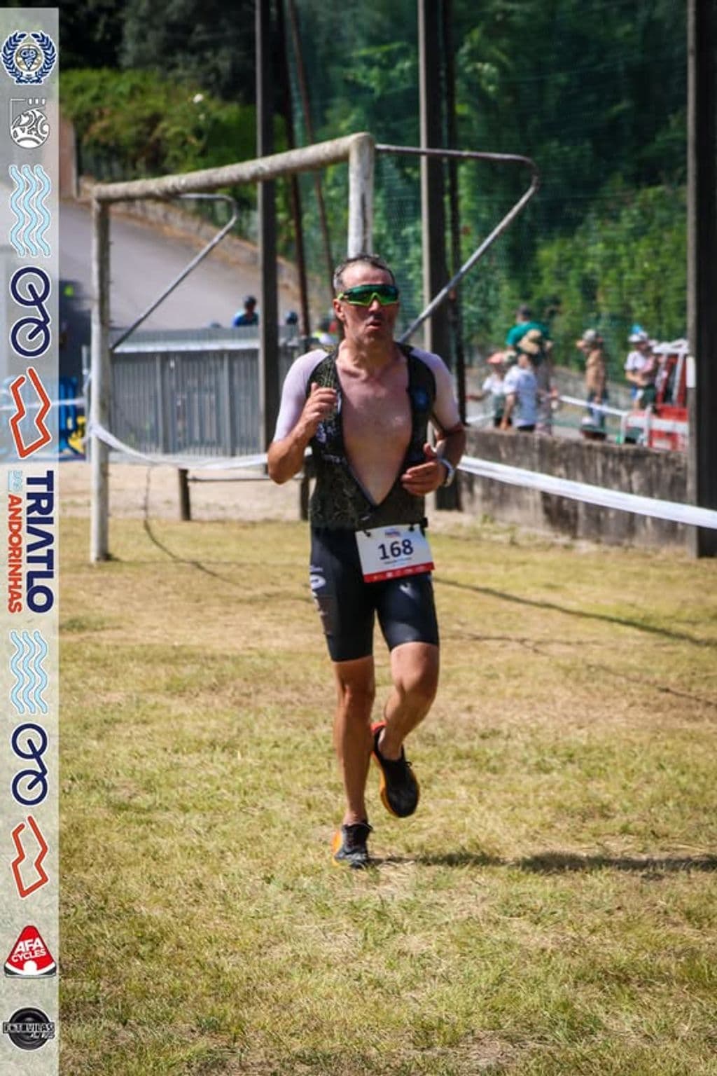 Atleta com o dorsal 168
