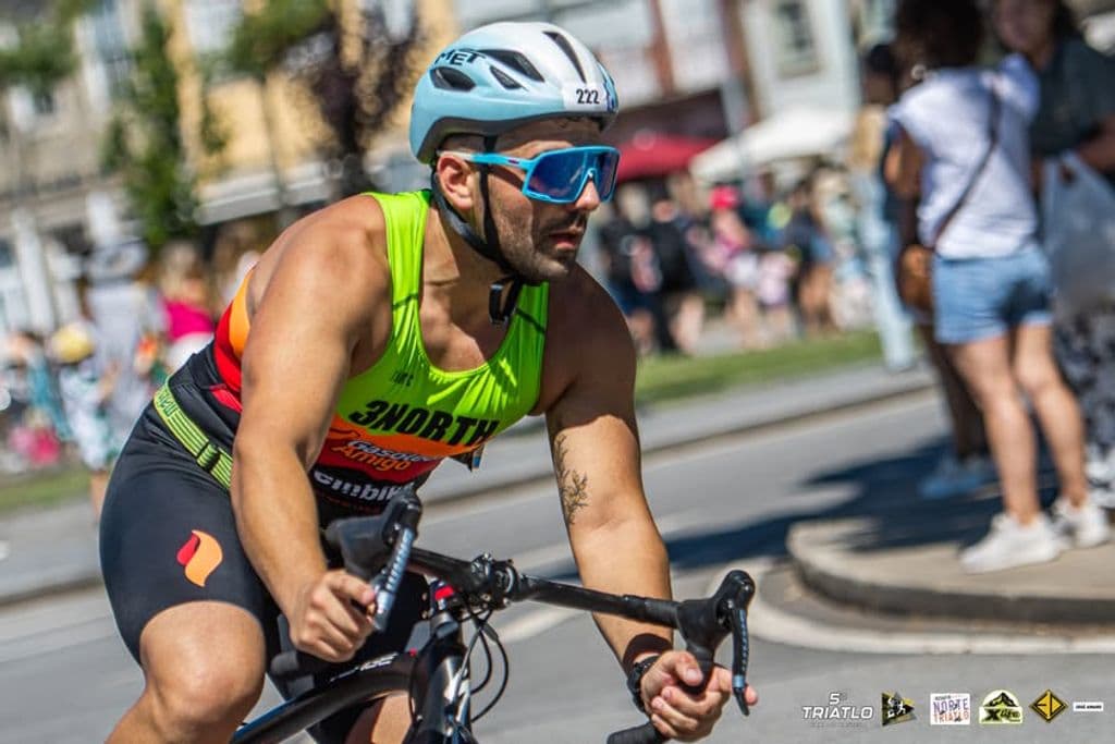 Atleta com o dorsal 222