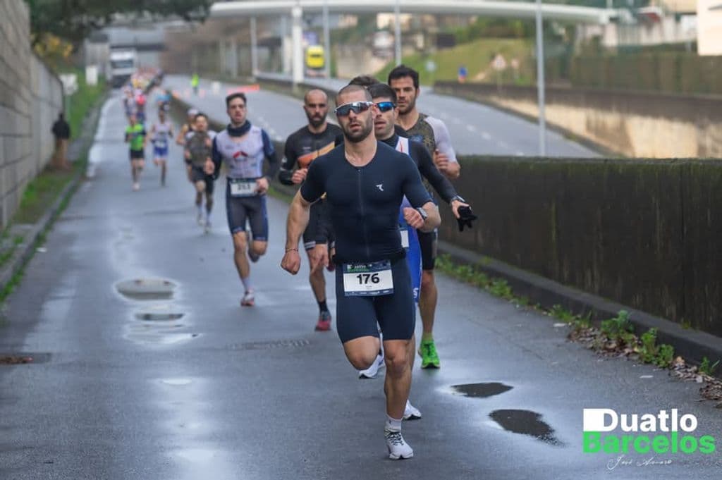 Atleta com o dorsal 176