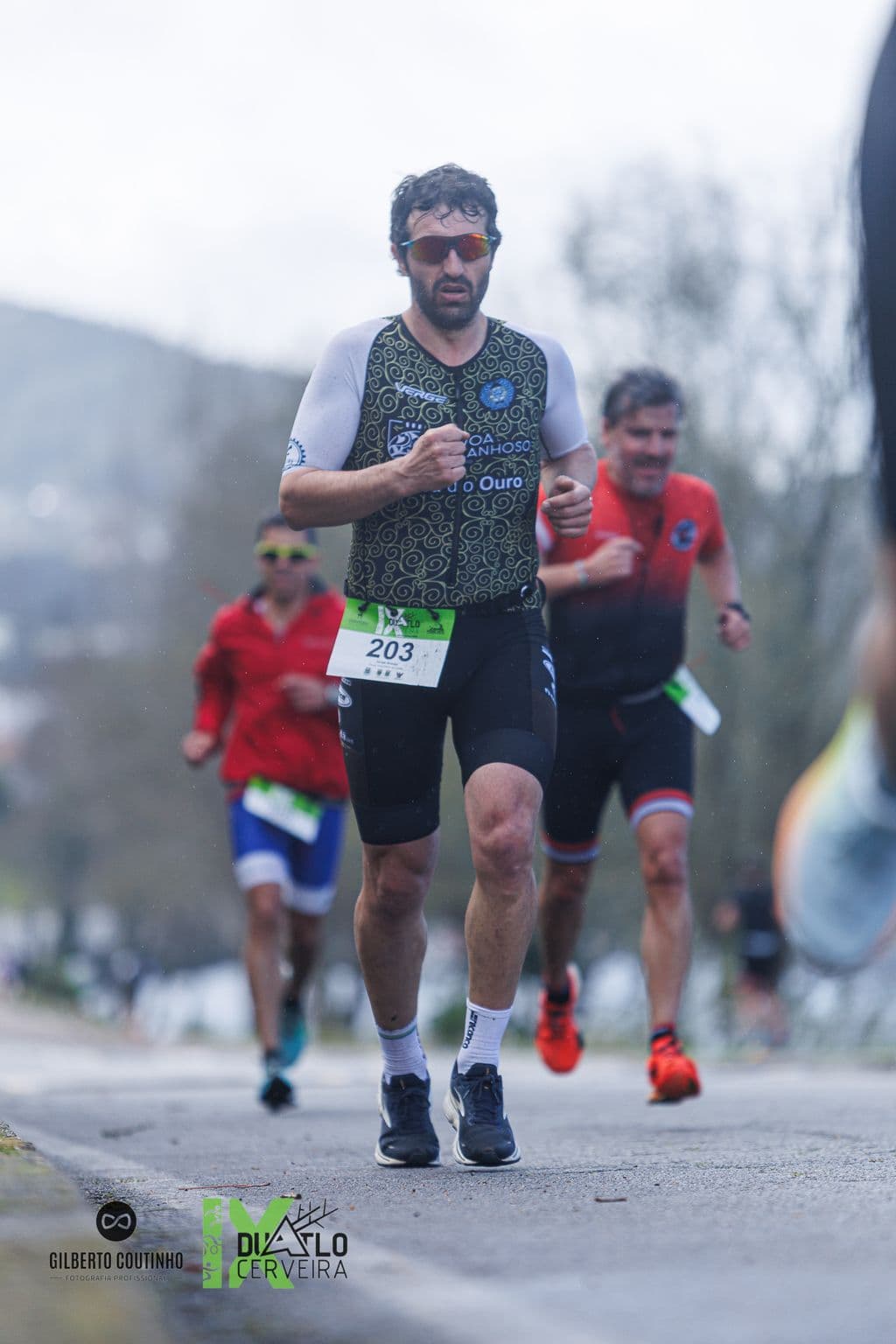 Atleta com o dorsal 203