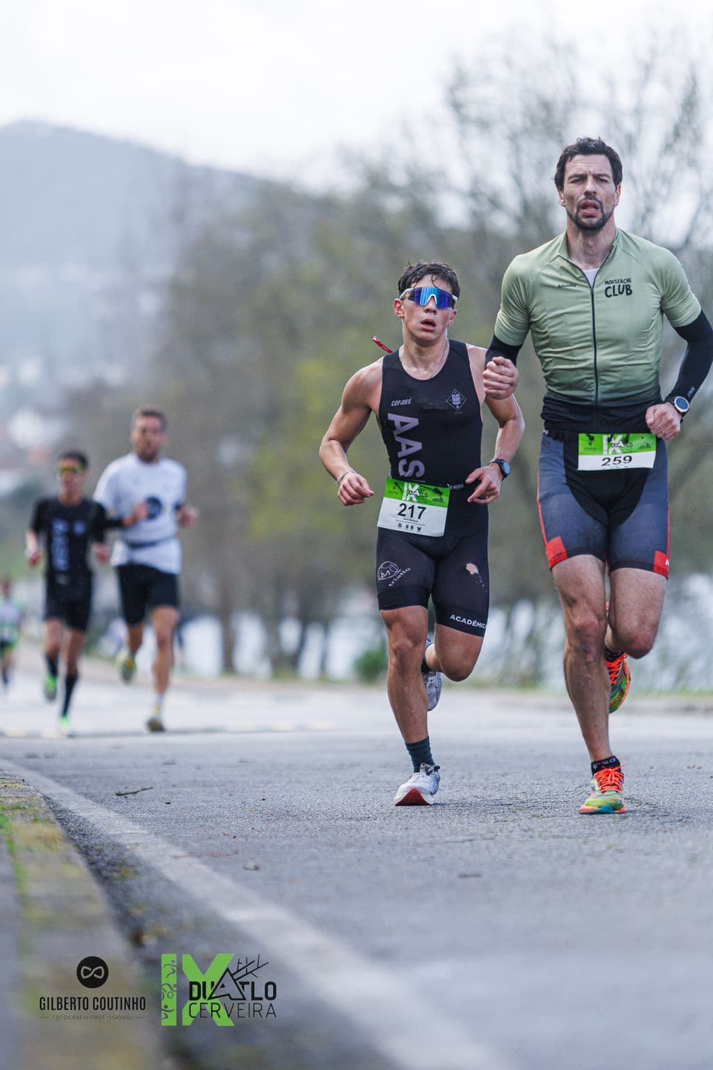 Atleta com o dorsal 217