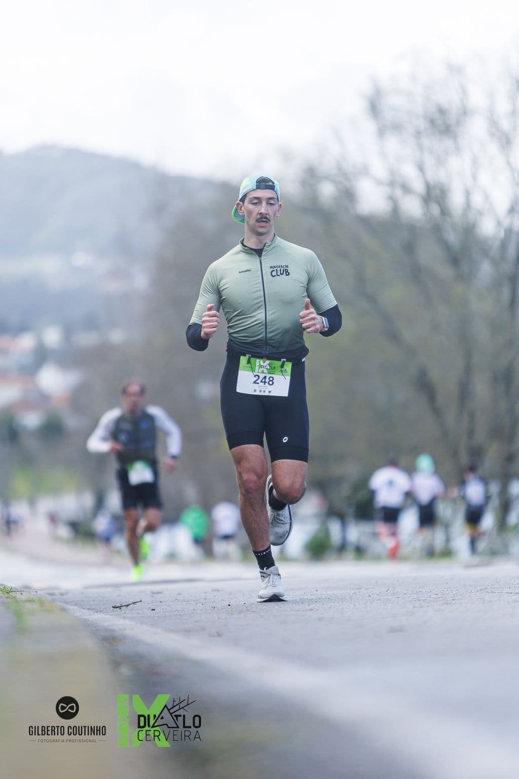 Atleta com o dorsal 248