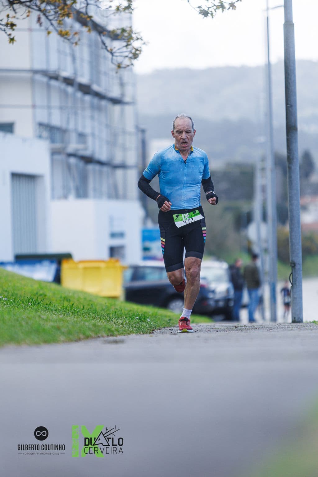 Atleta com o dorsal 277