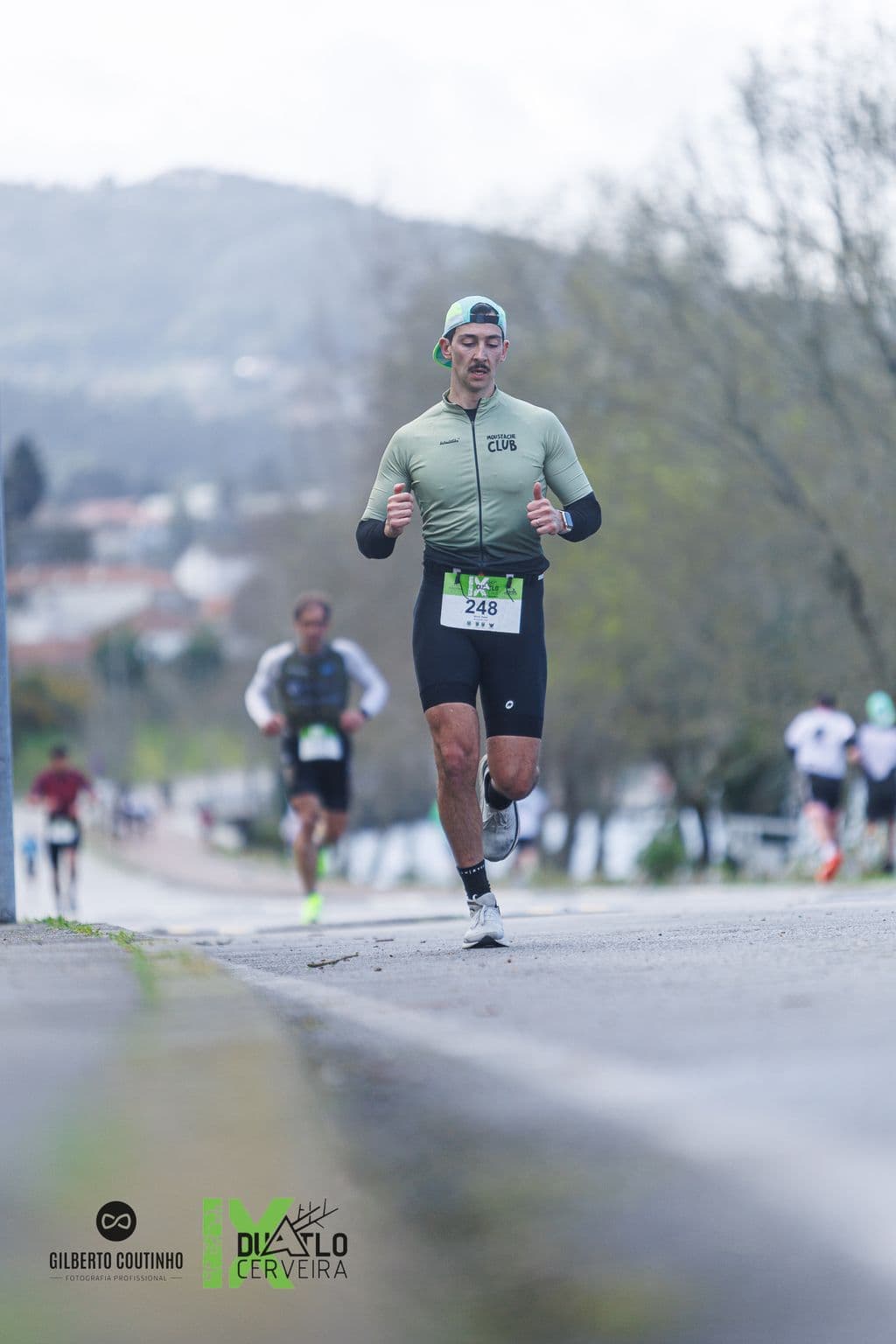 Atleta com o dorsal 248