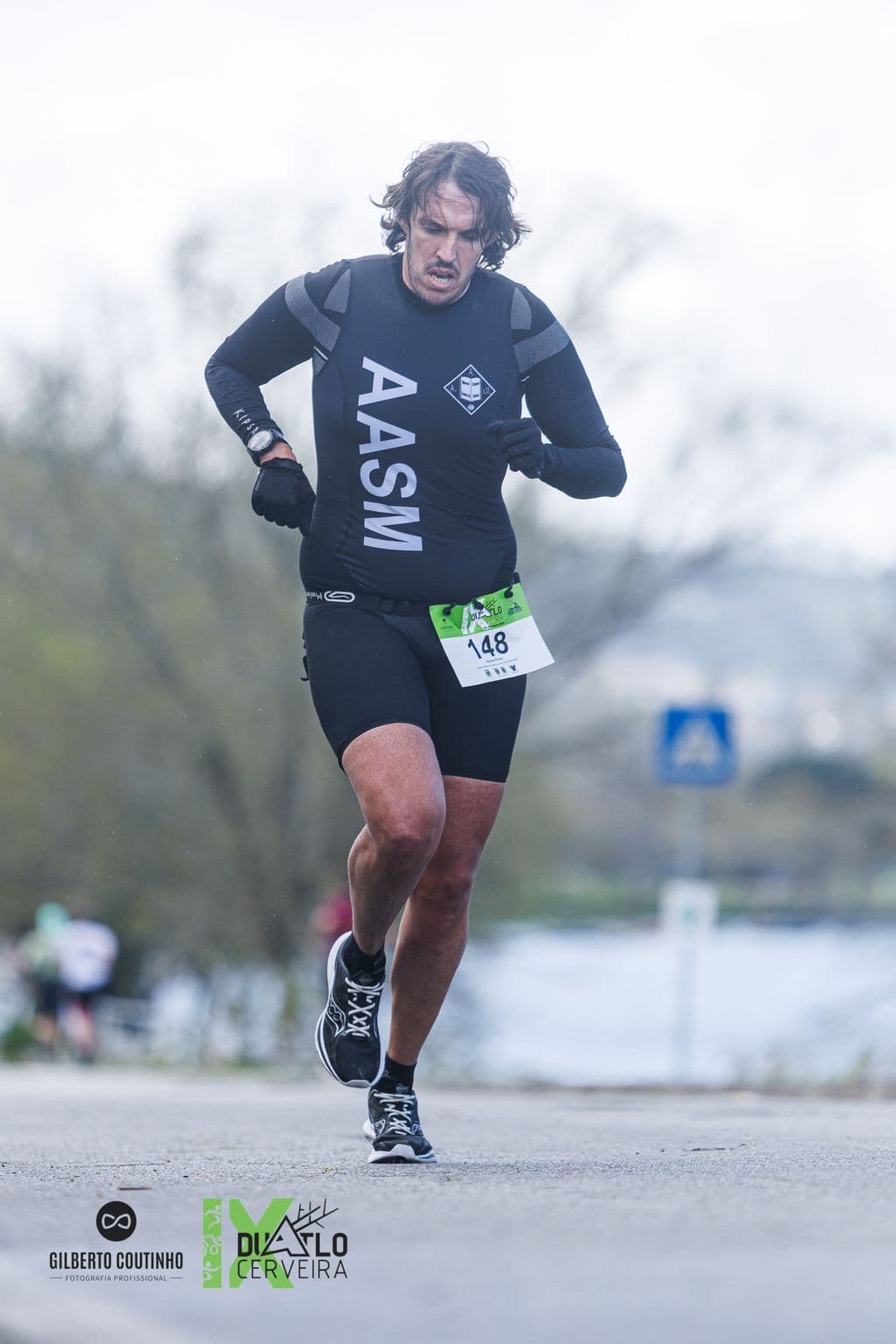 Atleta com o dorsal 148