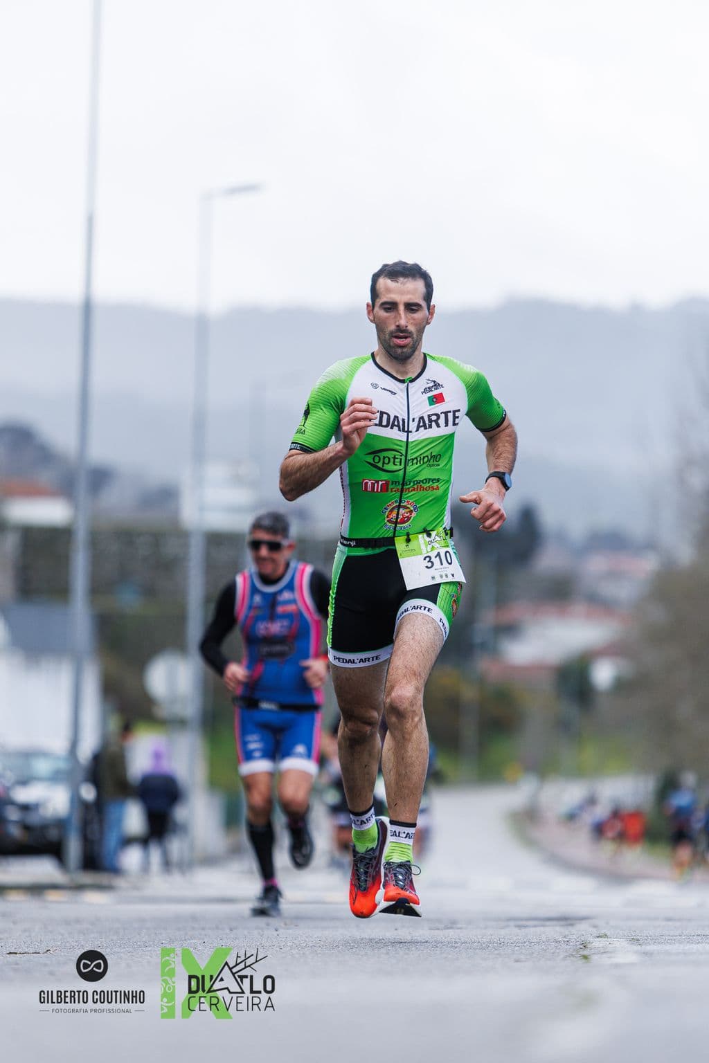 Atleta com o dorsal 310