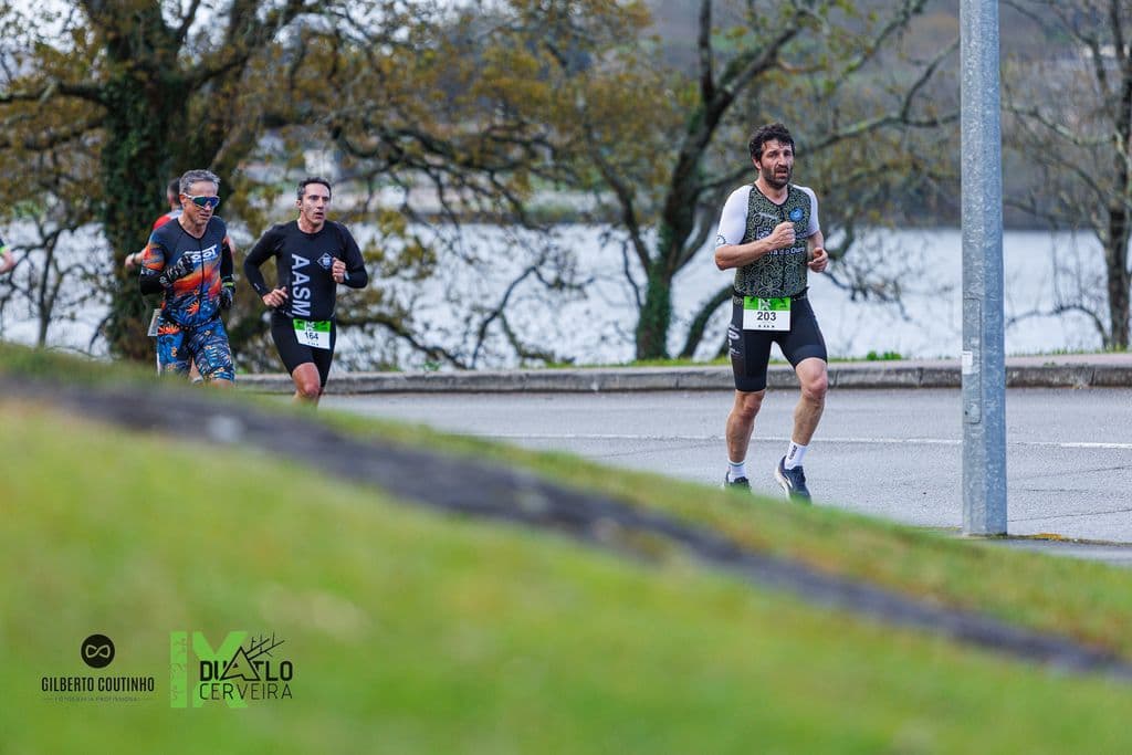 Atleta com o dorsal 203