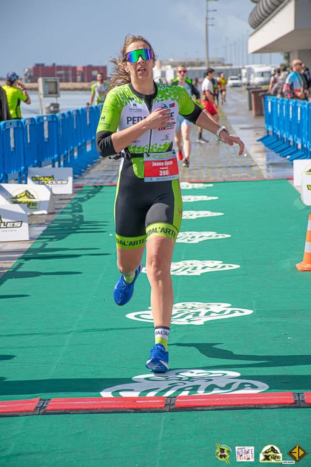 Atleta com o dorsal 396