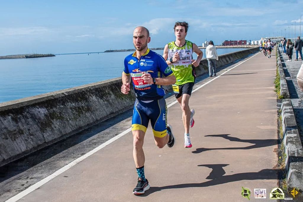 Atleta com o dorsal 345