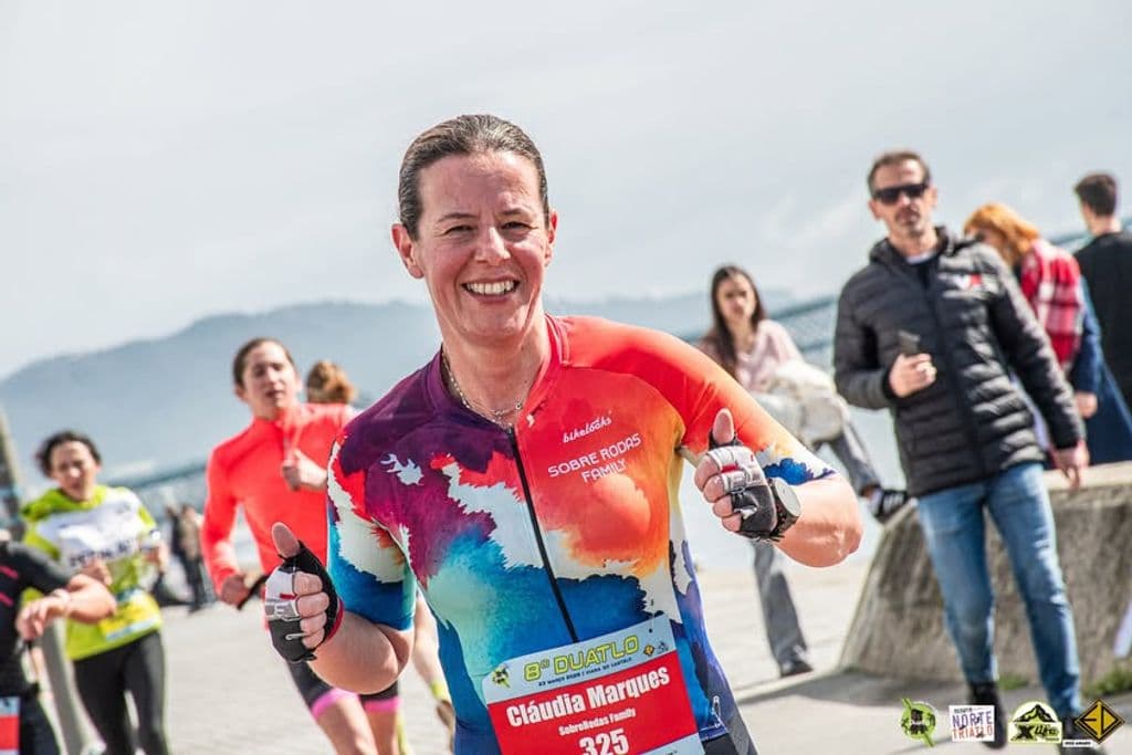 Atleta com o dorsal 325